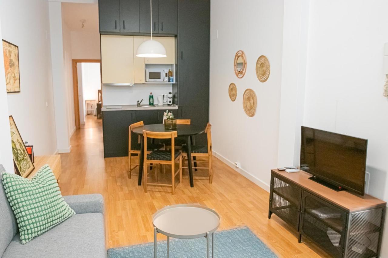 מאלגה Peaceful Central Apartment מראה חיצוני תמונה