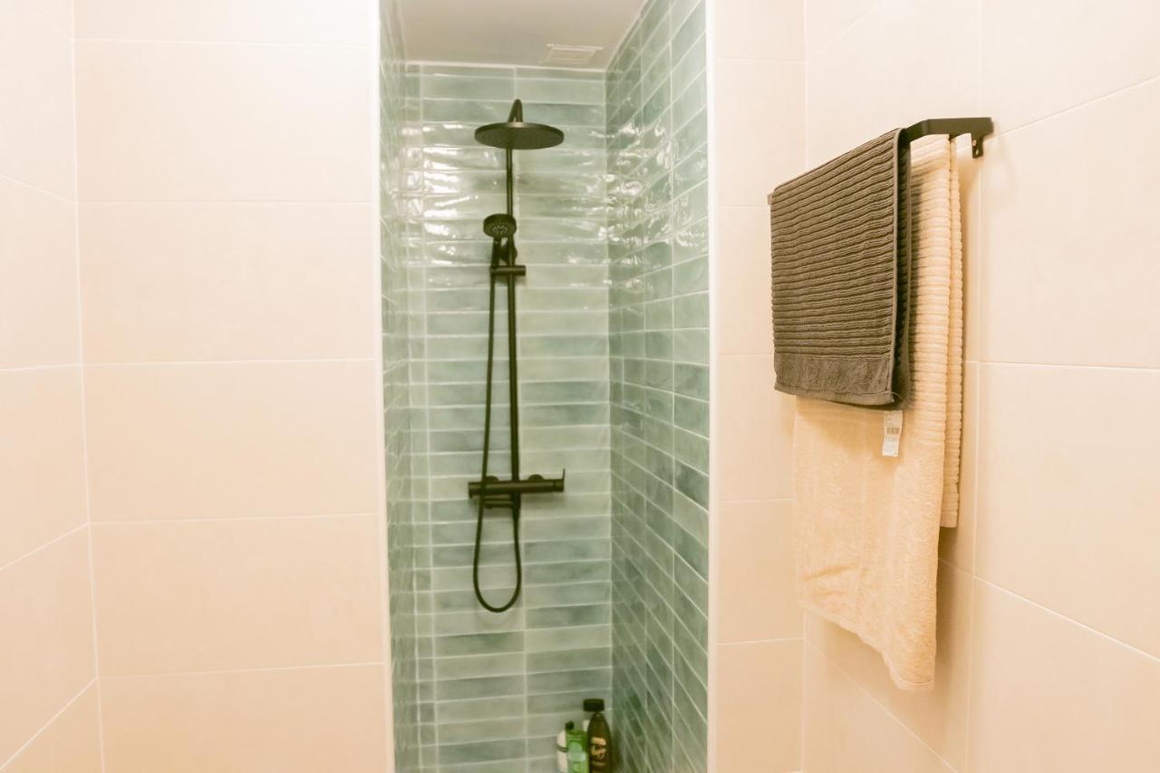 מאלגה Peaceful Central Apartment מראה חיצוני תמונה