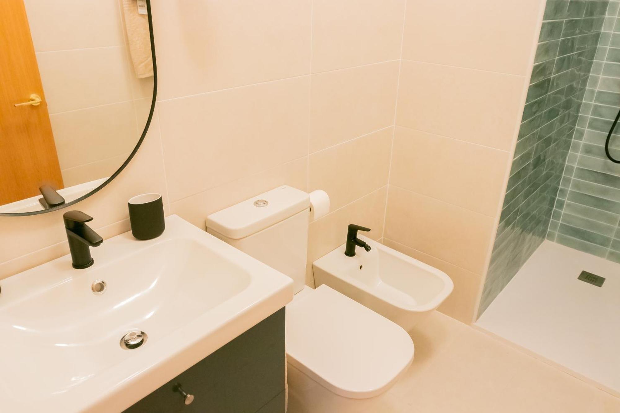 מאלגה Peaceful Central Apartment מראה חיצוני תמונה